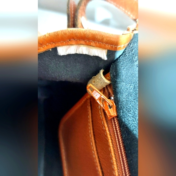 VINTAGE Dooney & Bourke Bag - Picture 6 of 11
